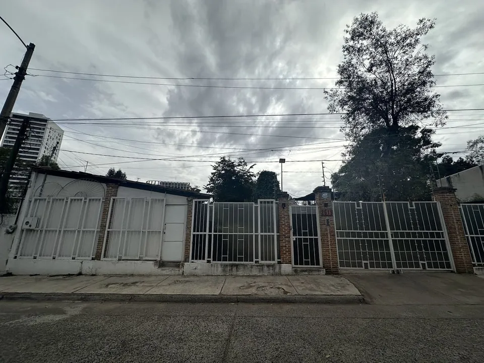 🏗️ Terreno Comercial en Venta sobre Av. Inglaterra | Jardines del Bosque, Gdl.