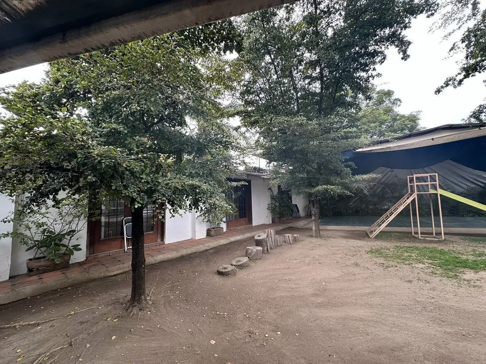 Foto 6 de 🏗️ Terreno Comercial en Venta sobre Av. Inglaterra | Jardines del Bosque, Gdl.