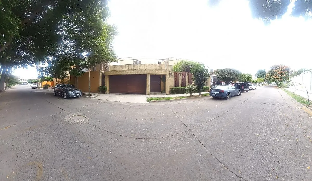 Foto 3 de Venta casa Chapultepec Country con estilo arquitectónico Contemporaneo