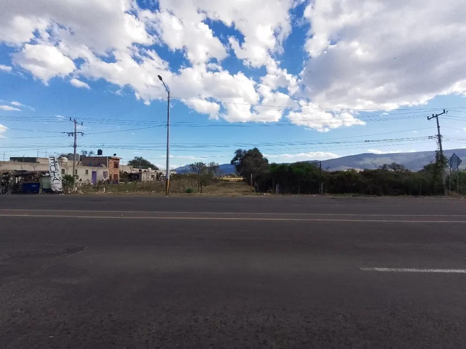 Foto 9 de Terreno en Venta en Circuito Metropolitano Sur - Cuexcomatitlan