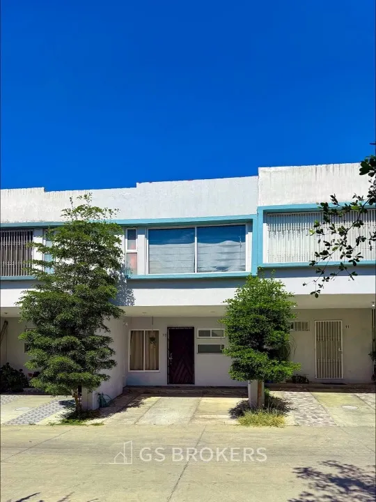 Casa en venta en Calle Angel Martínez, Rancho Nuevo, Guadalajara