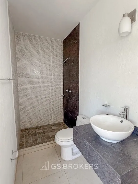Foto 8 de Casa en venta en Calle Angel Martínez, Rancho Nuevo, Guadalajara