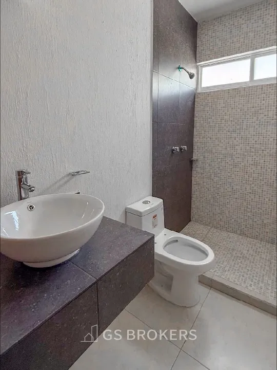 Foto 9 de Casa en venta en Calle Angel Martínez, Rancho Nuevo, Guadalajara