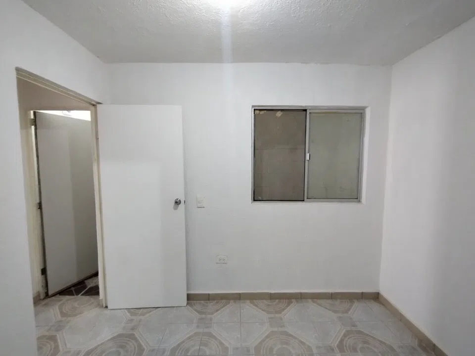 Foto 9 de CASA EN VENTA EN COLINAS DEL ROBLE – TLAJOMULCO