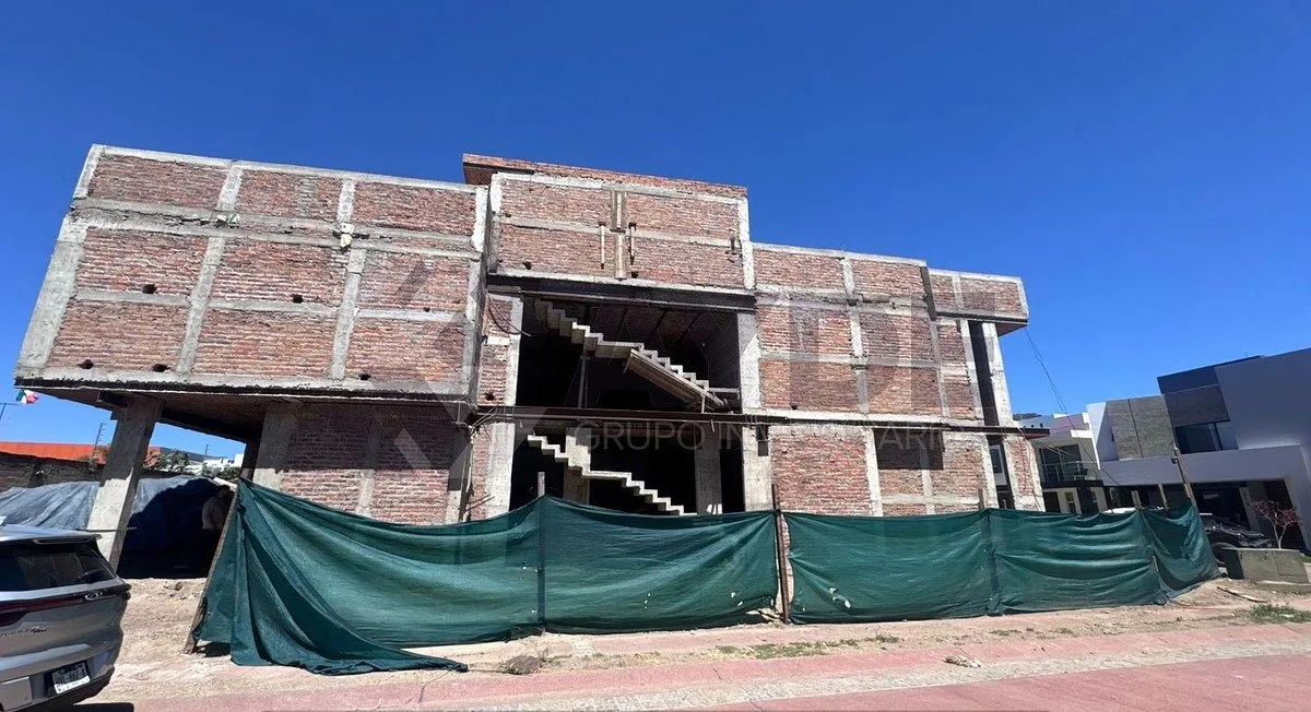 Foto 8 de CASA-PROYECTO PARA TERMINAR Y CAPITALIZAR: INVERSIÓN EN LA RIOJA RESIDENCIAL