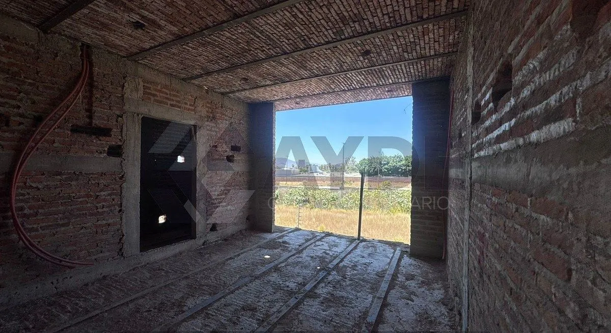 Foto 9 de CASA-PROYECTO PARA TERMINAR Y CAPITALIZAR: INVERSIÓN EN LA RIOJA RESIDENCIAL