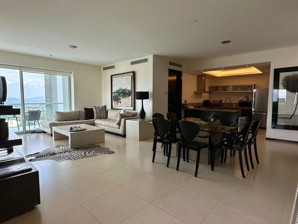 Departamento en venta en nivel 24, Cima 200 2 Rec 2 baños, increíbles vistas