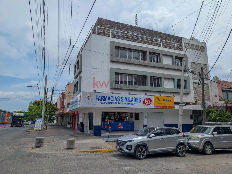 Foto 5 de Edificio Corporativo en Renta Ideal para Clínica o Consultorios