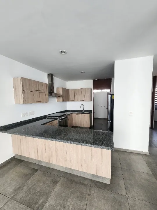Casa en renta en Carretera Guadalajara - Chapala, El Tapatío, San Pedro Tlaquepaque
