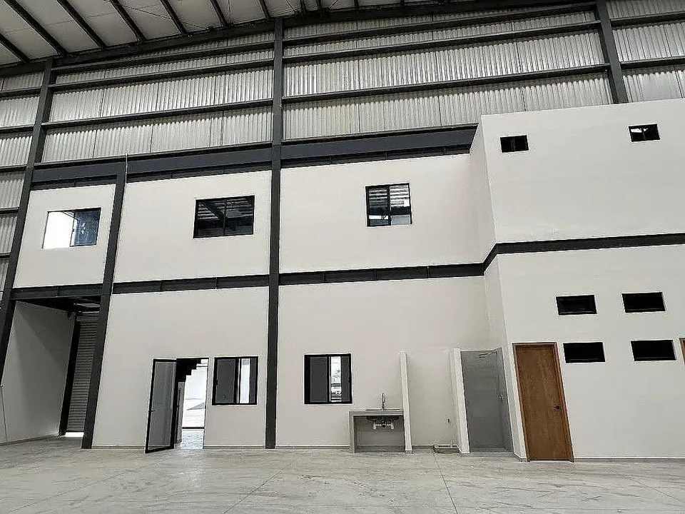 Foto 6 de Bodega en Renta , NAVE – Parque Industrial     PERIFERICO ORIENTE