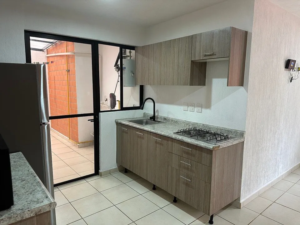 Foto 2 de Venta Departamento Planta Baja. Huentitan el Alto
