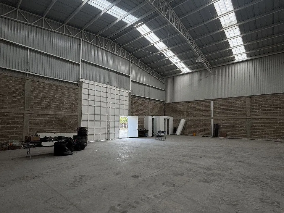Bodega en Renta Agua Blanca, Atrás de La Tijera 950m2