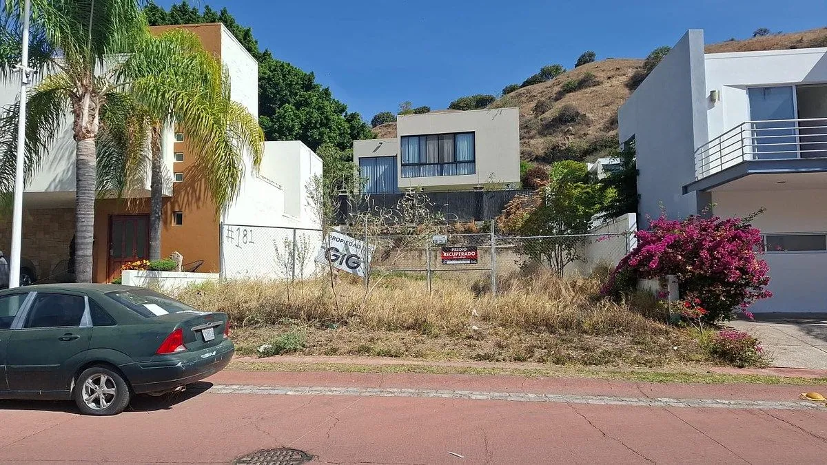 Foto 9 de Terreno en venta en La Rioja Tlajomulco