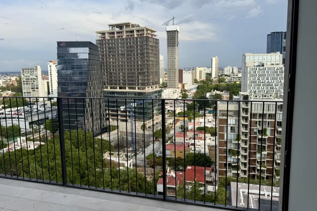 Foto 4 de A estrenar, Zona Financiera Américas, 2 recámaras, 2 autos, alberca, gimnasio