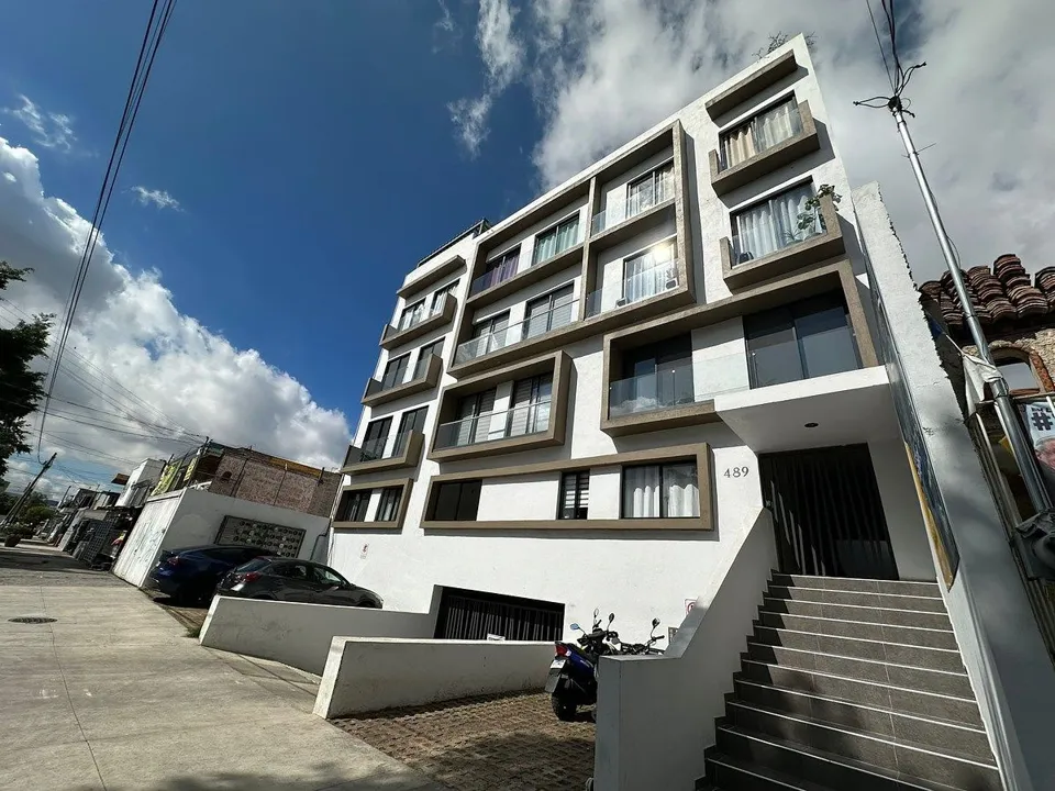 Departamento en renta en Col. Constitucion, cerca del auditorio Telmex y Mercado