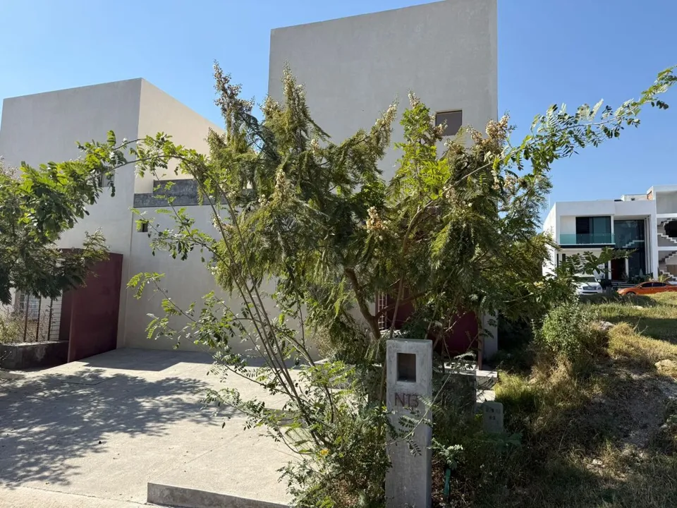 Foto 2 de Casas en Venta en Bosque Real en Tlajomulco de Zuñiga, Jalisco