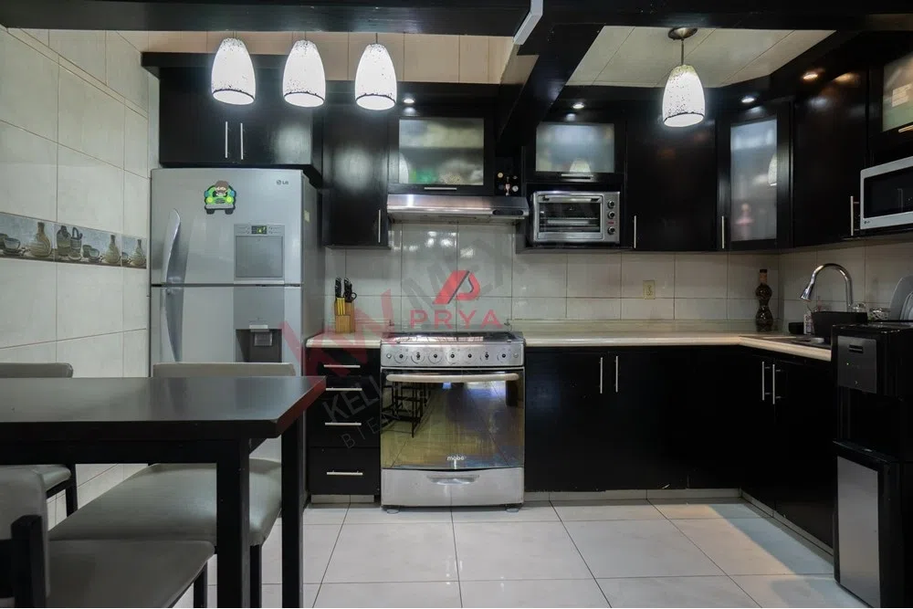 Foto 6 de Propiedad en VENTA - Calle Demóstenes 662B, Lagos de Oriente, 44770 Guadalajara, Jal, México