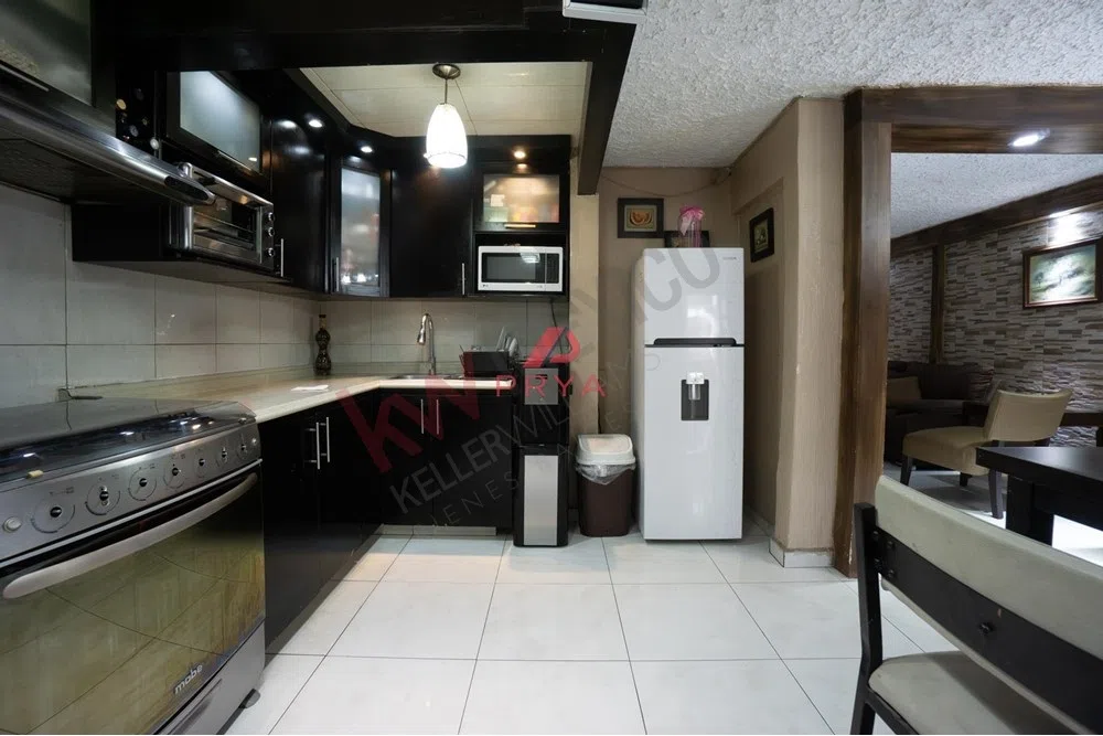 Foto 8 de Propiedad en VENTA - Calle Demóstenes 662B, Lagos de Oriente, 44770 Guadalajara, Jal, México