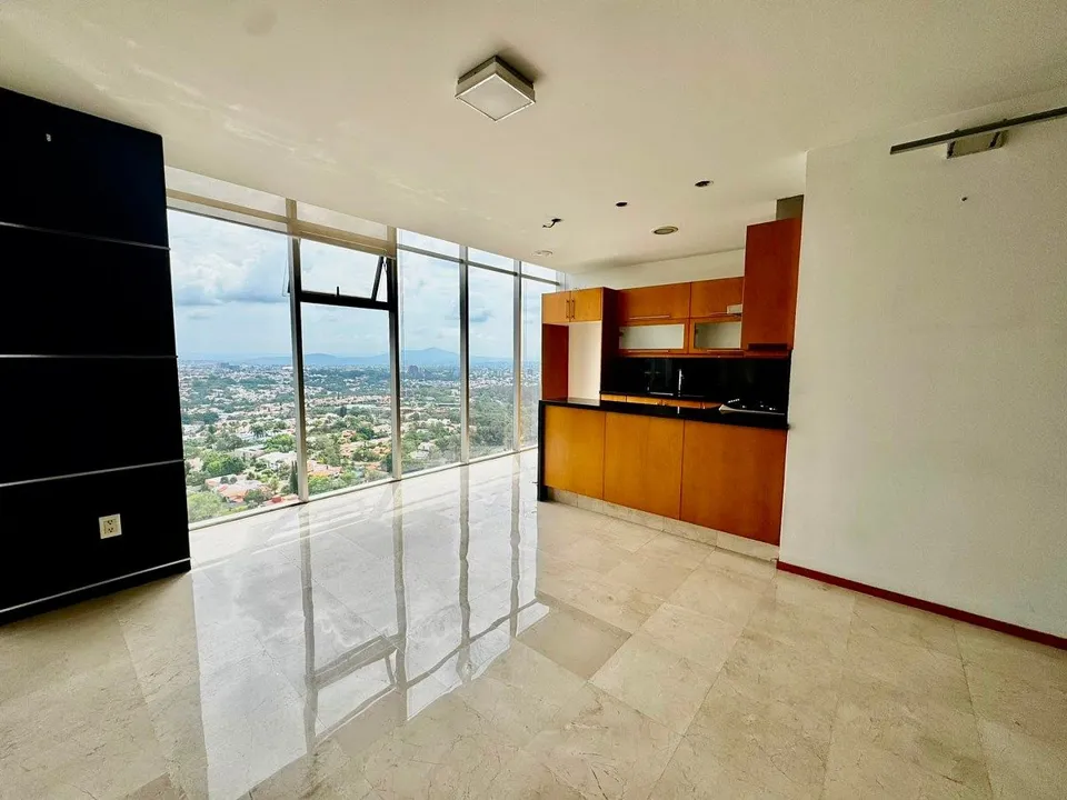 Renta Penthouse Acueducto 360