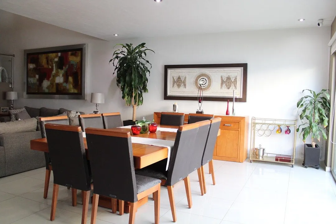 Foto 8 de Preciosa y acogedora residencia en venta, con ubicación privilegiada.