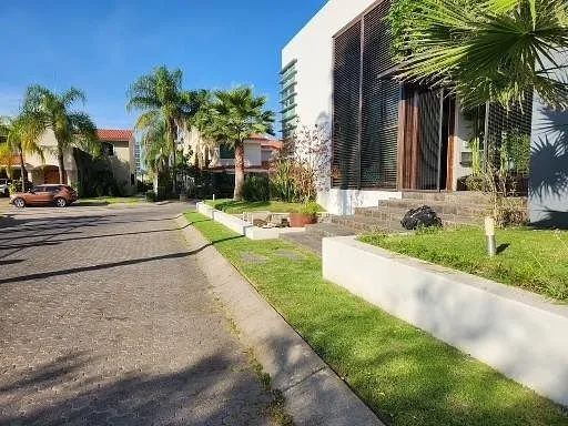 Foto 7 de RESIDENCIA EN VENTA FRACC. PONTEVEDRA ZAPOPAN