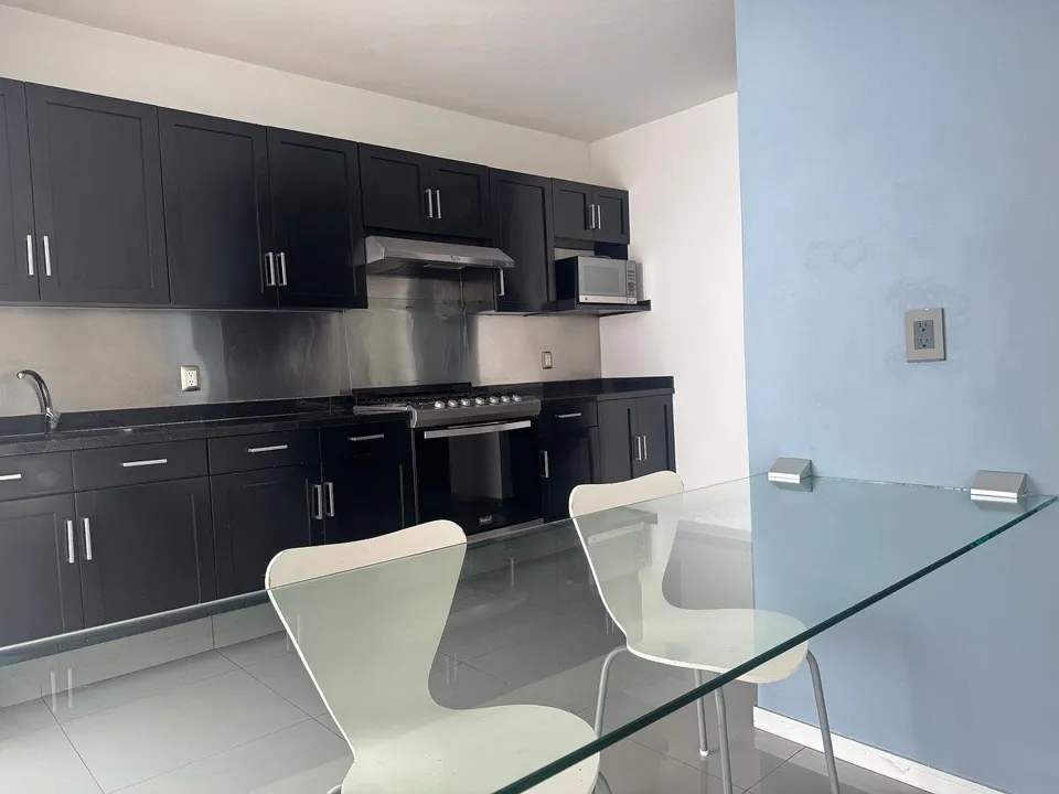 Foto 4 de Hermosa casa amueblada en Parques de la Castellana