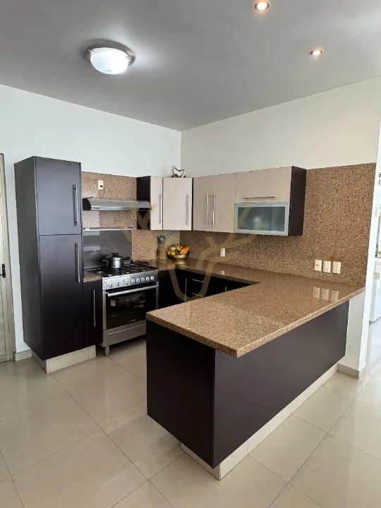 Foto 9 de Casa en venta en Avenida Paseo De La Luna, Solares Residencial, Zapopan