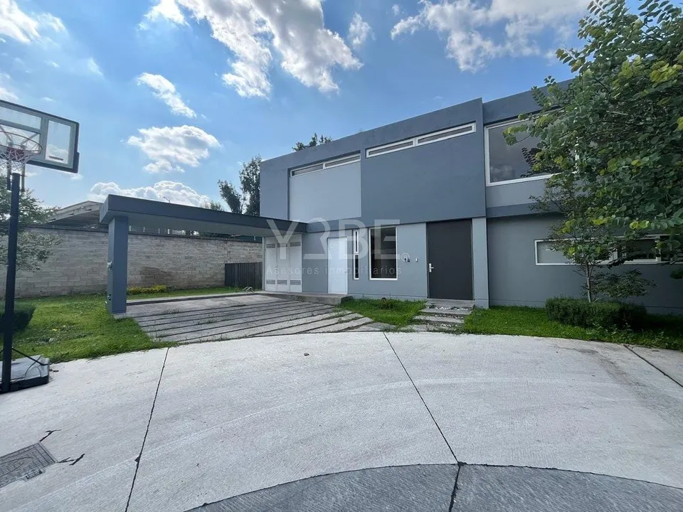 Casa en venta y renta en el Bajío Habitat B