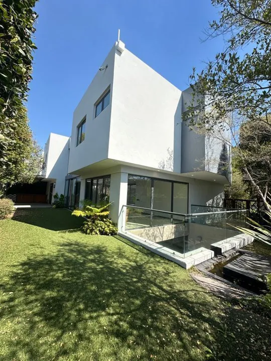Foto 2 de MAGNIFICA CASA EN VENTA BOSQUE DE LOS LAGOS