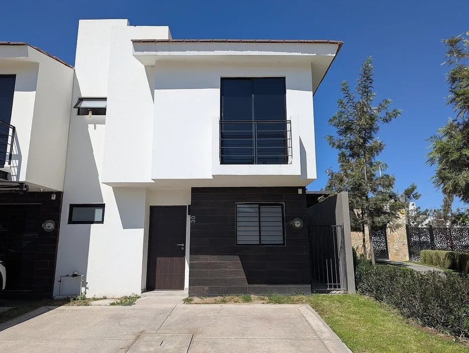 Foto 3 de Casa en Venta en Altara III , San Agustin, Tlajomulco