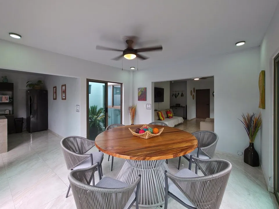 Foto 3 de Casa en Venta para inversión en Jardines de la Calera, Tlajomulco
