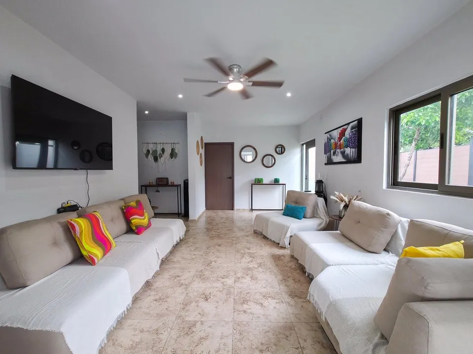 Foto 4 de Casa en Venta para inversión en Jardines de la Calera, Tlajomulco