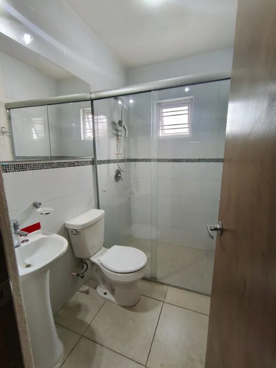 Foto 8 de CASA EN VENTA-PARQUES DEL BOSQUE