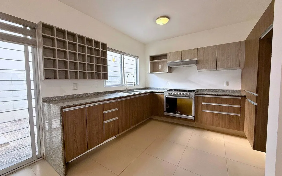Foto 6 de Casa en renta dentro de coto privado en Trento Residencial, Zapopan