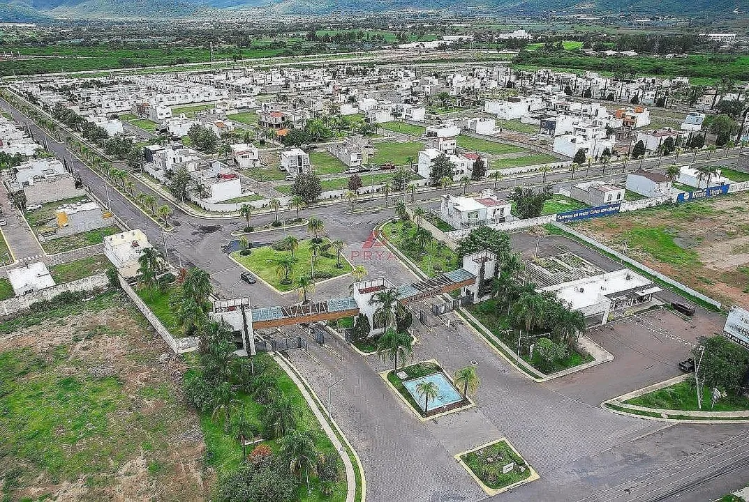 Foto 5 de Terreno en Venta en Valle de las Flores, Tlajomulco de Zuñiga