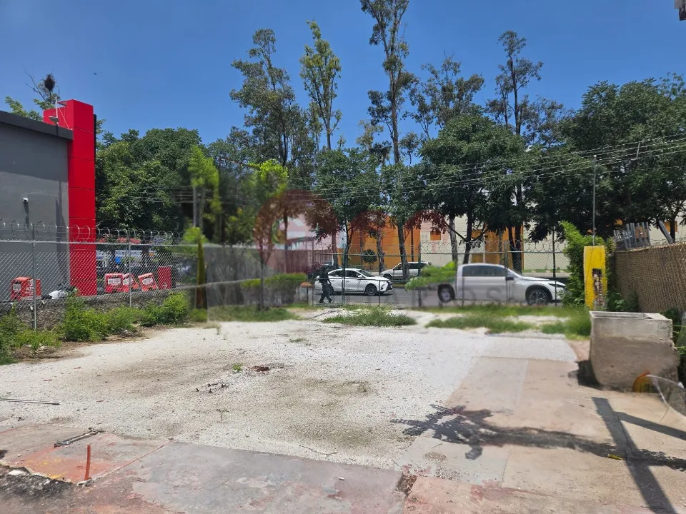 Foto 4 de Terreno en renta en Avenida Circunvalación Oblatos, Circunvalación Oblatos, Guadalajara