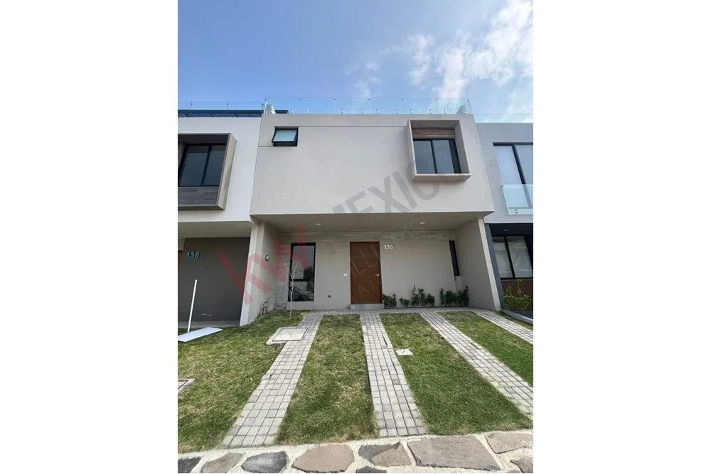 Foto 3 de Propiedad en VENTA - Boulevard Valle Imperial 121, Fraccionamiento Valle Imperial, 45134 Zapopan, Ja