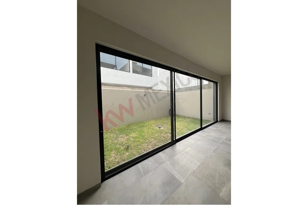Foto 9 de Propiedad en VENTA - Boulevard Valle Imperial 121, Fraccionamiento Valle Imperial, 45134 Zapopan, Ja