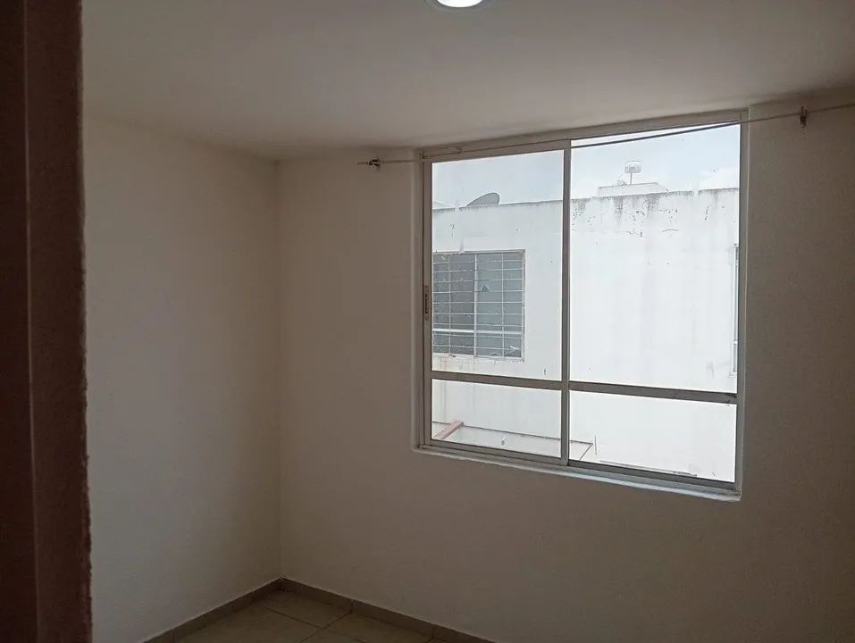 Foto 4 de Casa en Venta en Parques de Tesistán, Zapopan en Coto con Seguridad y Terraza