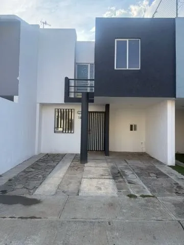 Casa en renta en Valle de Atemajac, Valle de Las Heras, San Pedro Tlaquepaque