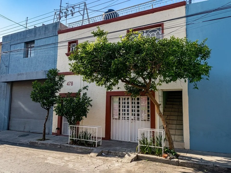 Casa en Venta en Col. Alcalde Barranquitas, Gdl