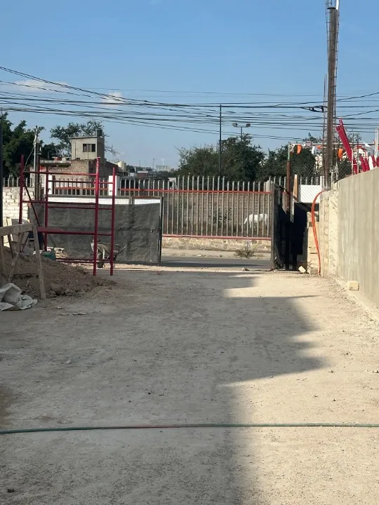 Foto 3 de Terreno en venta en Calle Independencia, Santa María Tequepexpan, San Pedro Tlaquepaque