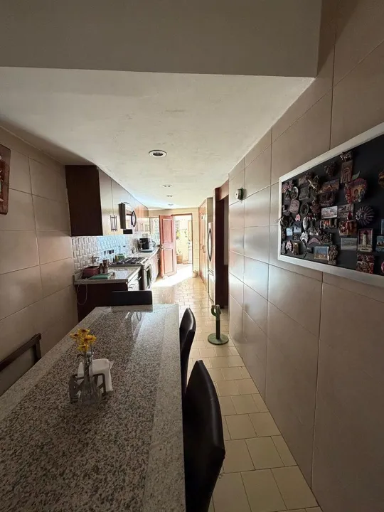 Foto 9 de CASA CON USO DE SUELO EN VENTA EN AV TOPACIO
