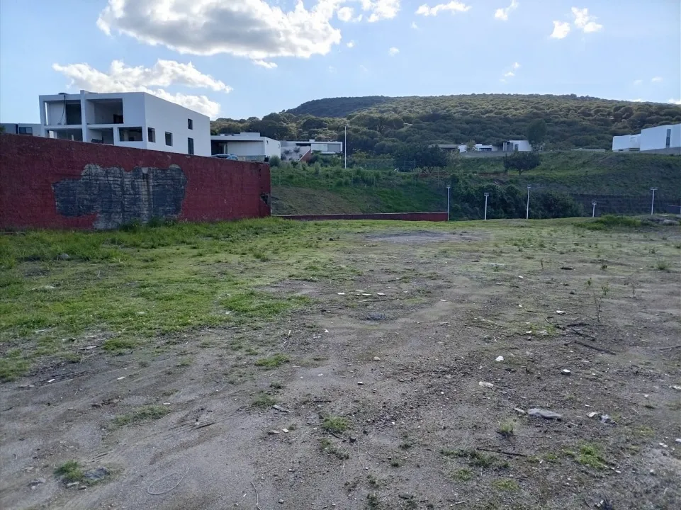Foto 8 de Terreno en venta en AVENIDA DEL BOSQUE, FRACCIONAMIENTO AYAMONTE CLUB DE GOLF, ZAPOPAN