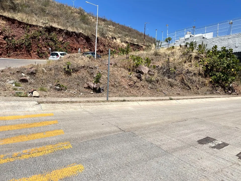 Foto 5 de Terreno en venta en Paisajes de la Noche, Paisajes del Tesoro, Tlaquepaque