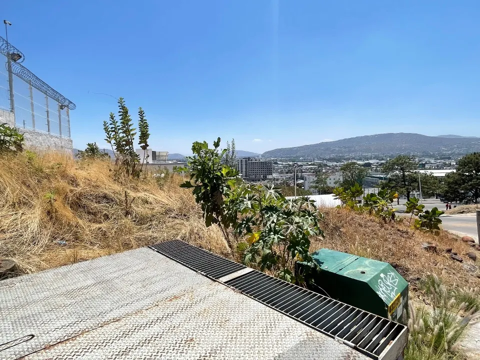 Foto 6 de Terreno en venta en Paisajes de la Noche, Paisajes del Tesoro, Tlaquepaque
