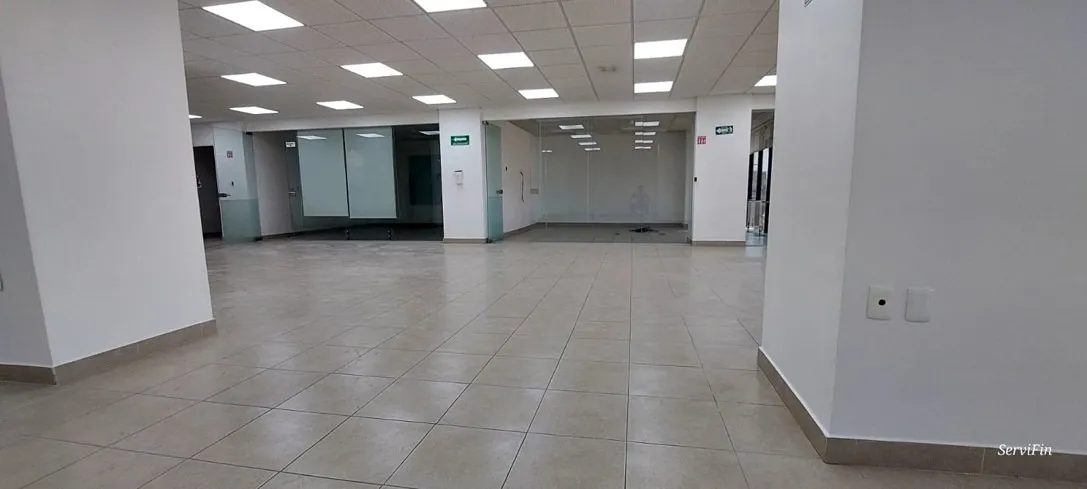 Foto 4 de Oficina en renta en Avenida López Mateos Sur, Las Aguilas, Zapopan