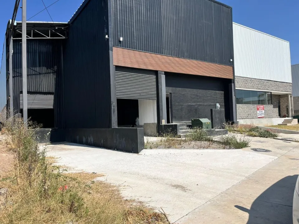 Foto 2 de Bodega Comercial en venta y renta en Carr. a San Isidro Mazatepec, tlajomulco, Tlajomulco