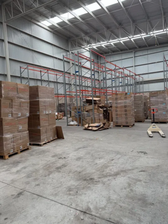 Foto 8 de Bodega industrial en renta en Tlajomulco de Zúñiga con andén de carga |