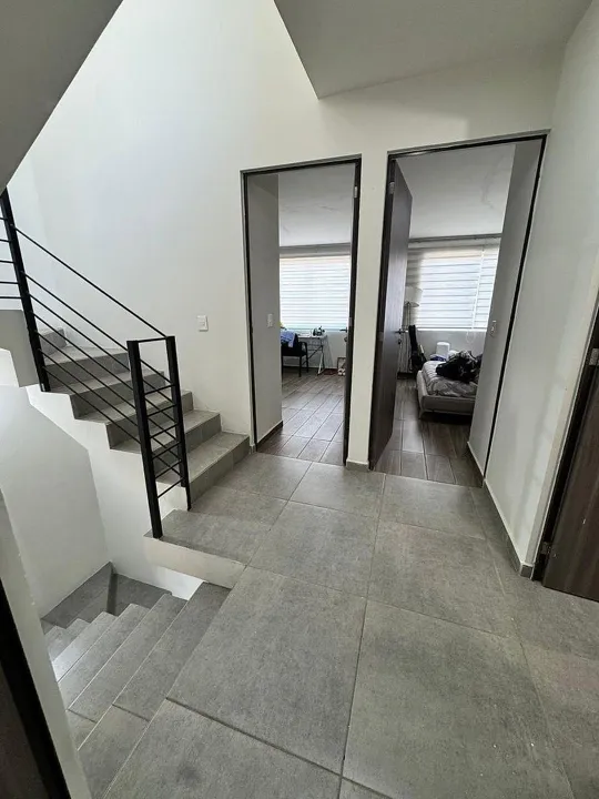 Foto 5 de Casa en Venta en Esquina | Zapopan | Abie Residencial | 3 Rec. y Roof Garden.